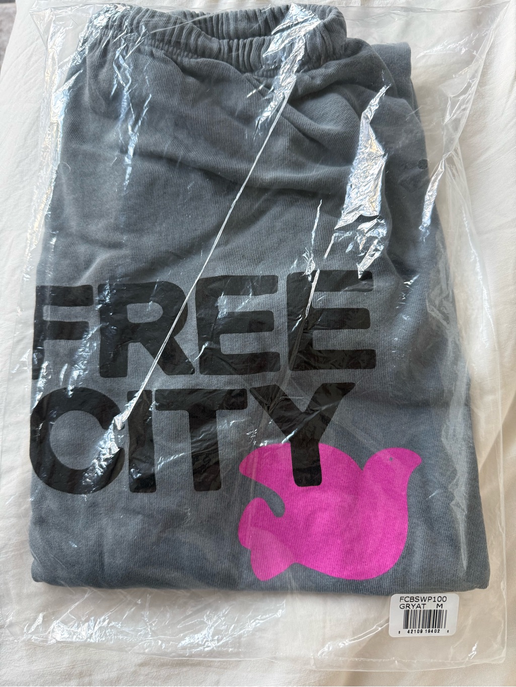 Freecity Gray Sweatpants With Pink Dove Graphic